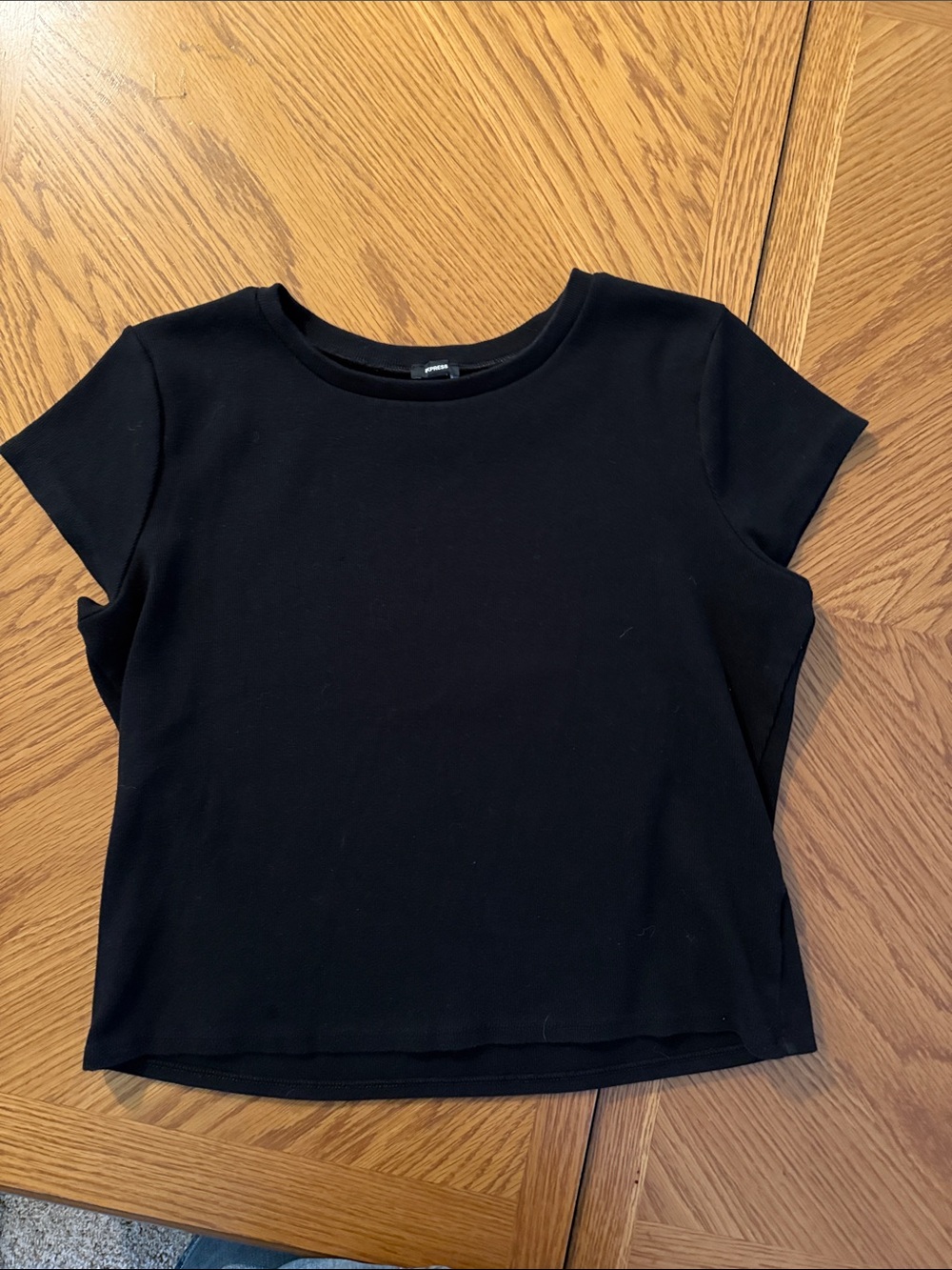 Express Black Short Sleeve Tee (Ribbed)